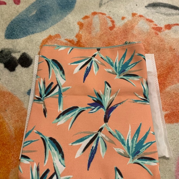 Reversible Rachel Pally Clutch in dust bag - Picture 3 of 6